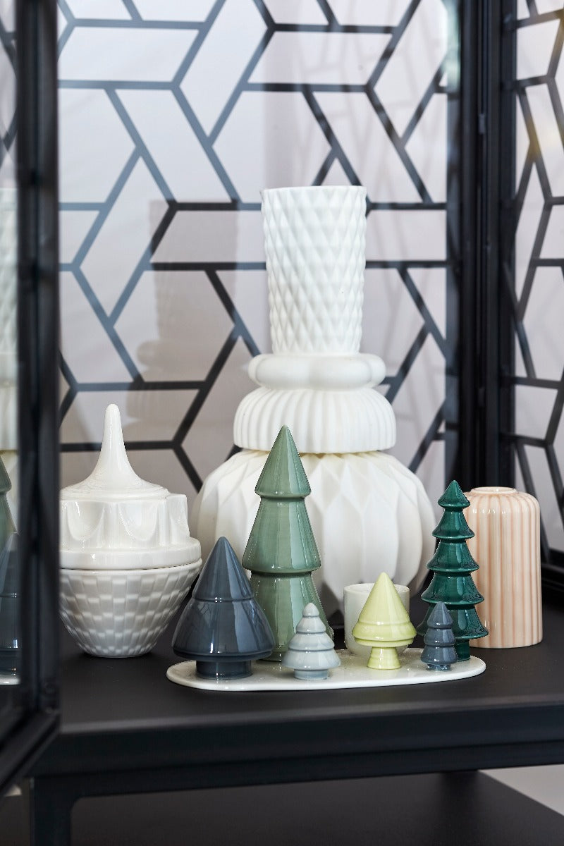 Dottir Winter stories forest lysestage - Bahne